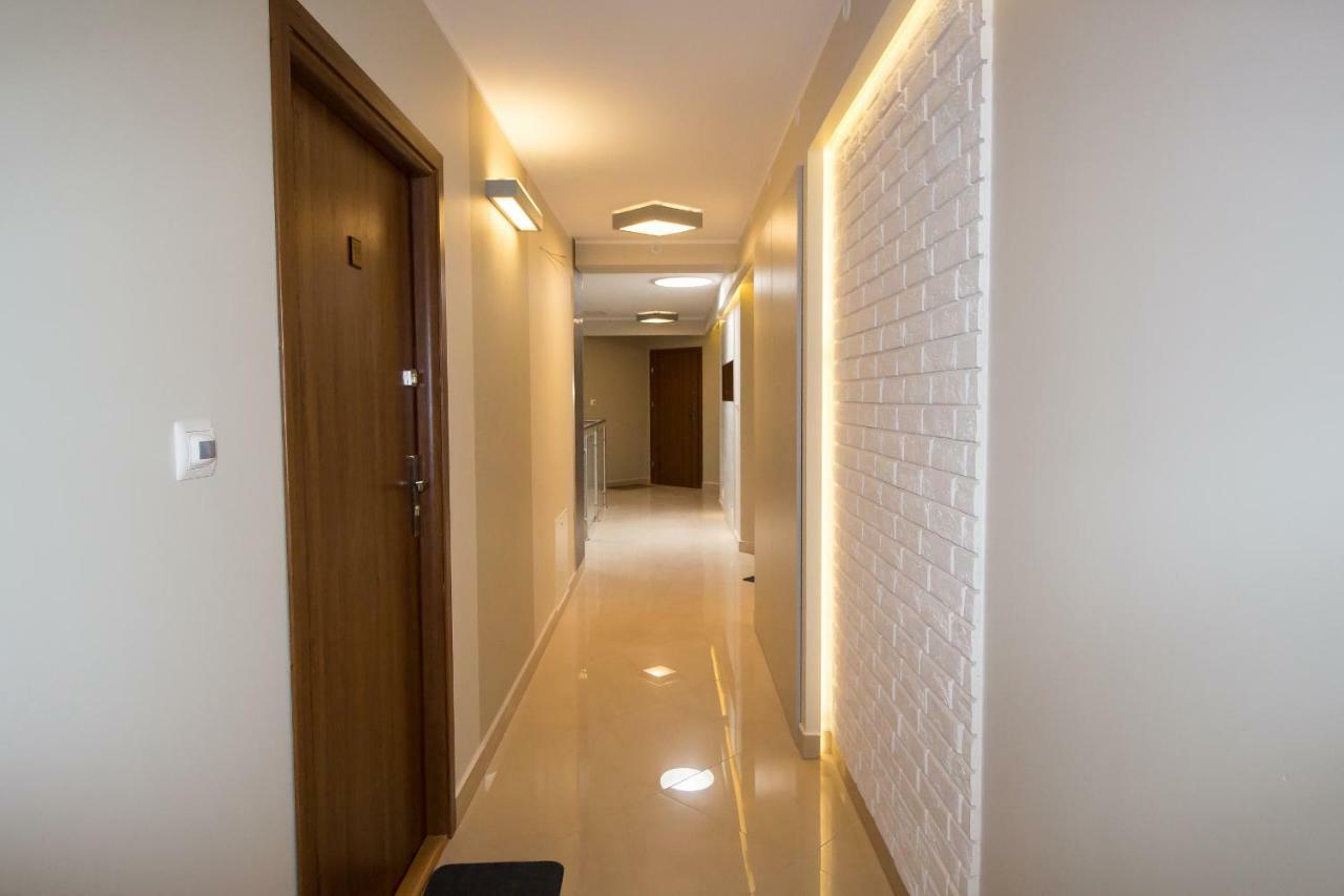 ダルウフコApartament Baltic Koronaアパートメント エクステリア 写真