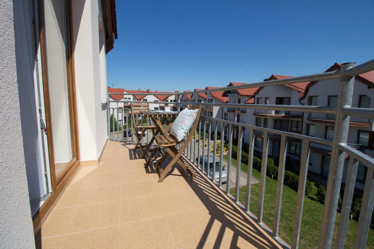 ダルウフコApartament Baltic Koronaアパートメント エクステリア 写真